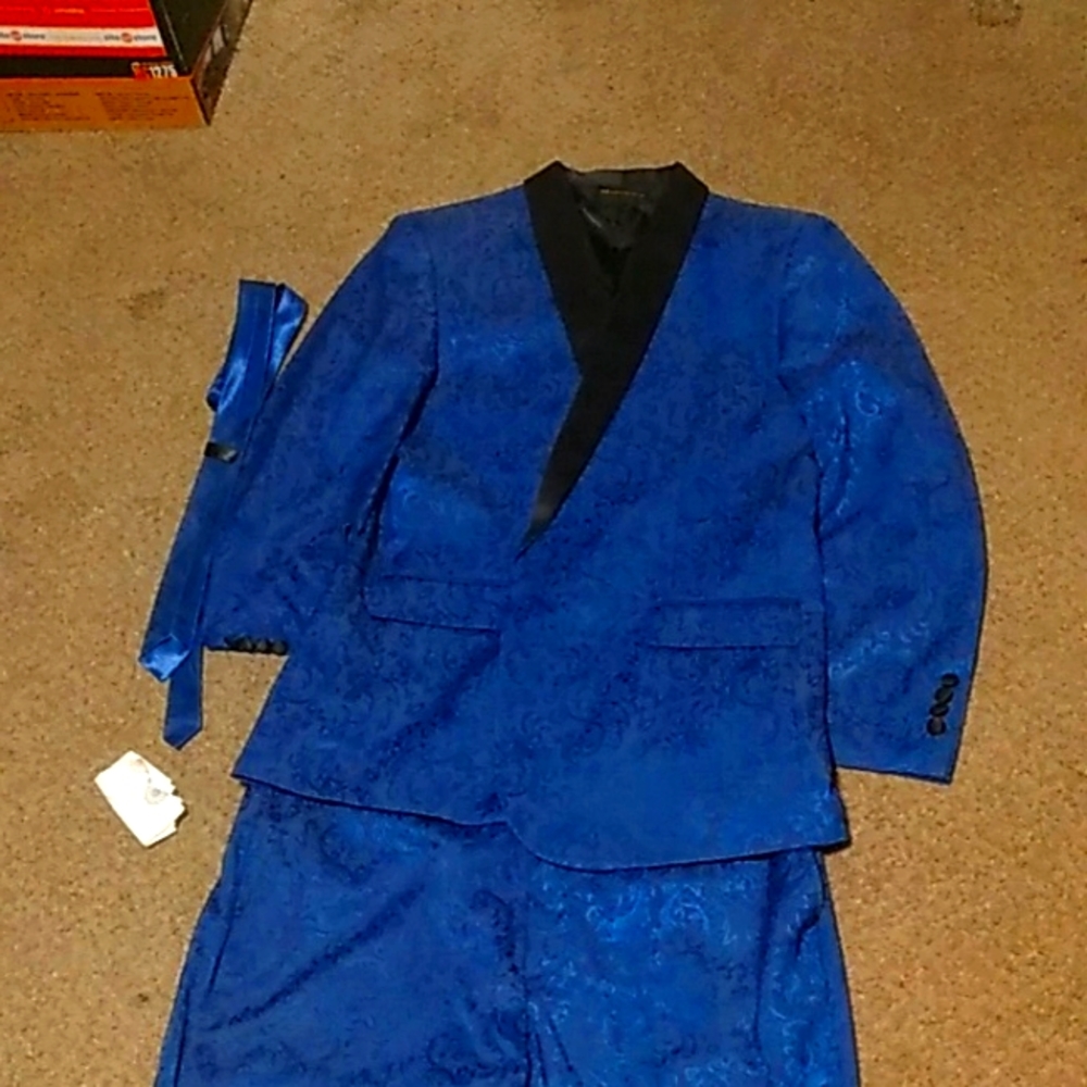 XL men's royal blue suit